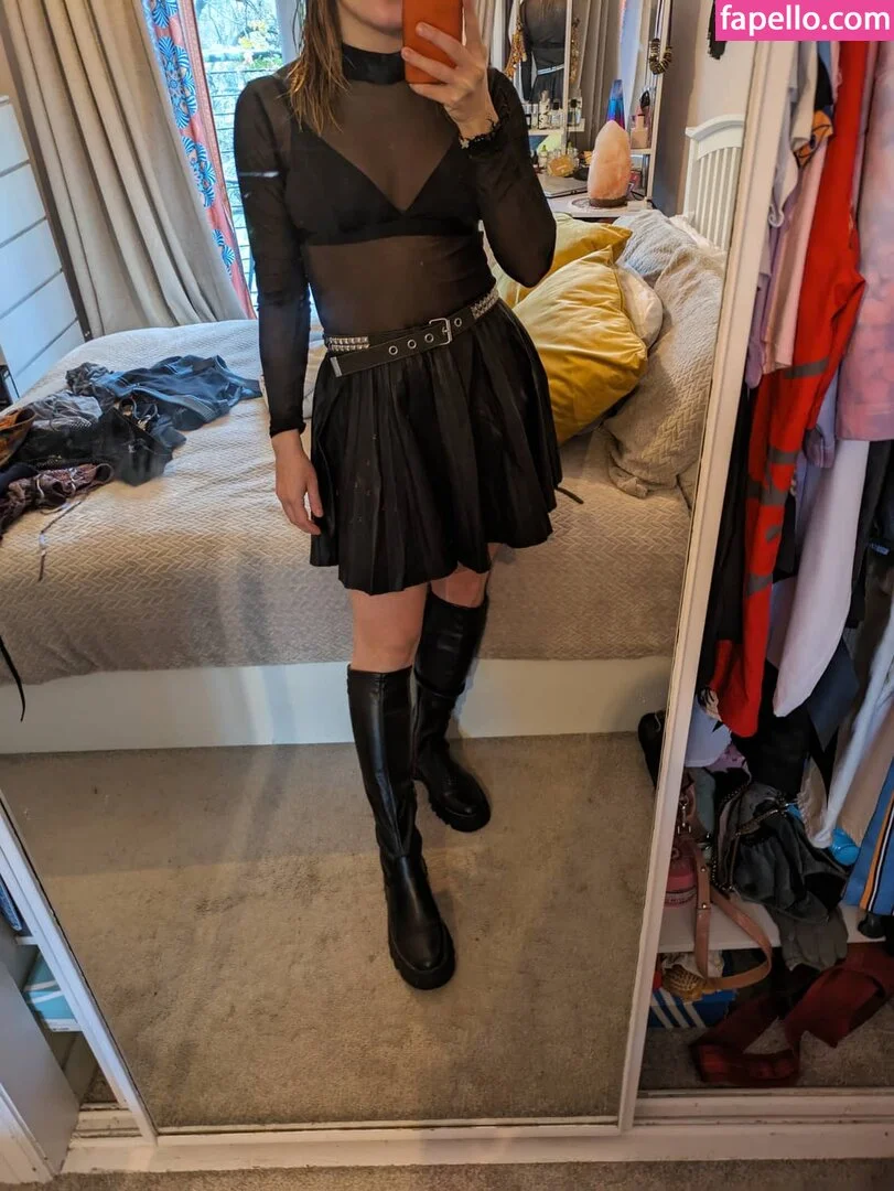 ASMR Shortbread Onlyfans Photo Gallery 