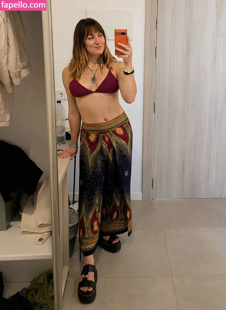 ASMR Shortbread Onlyfans Photo Gallery 