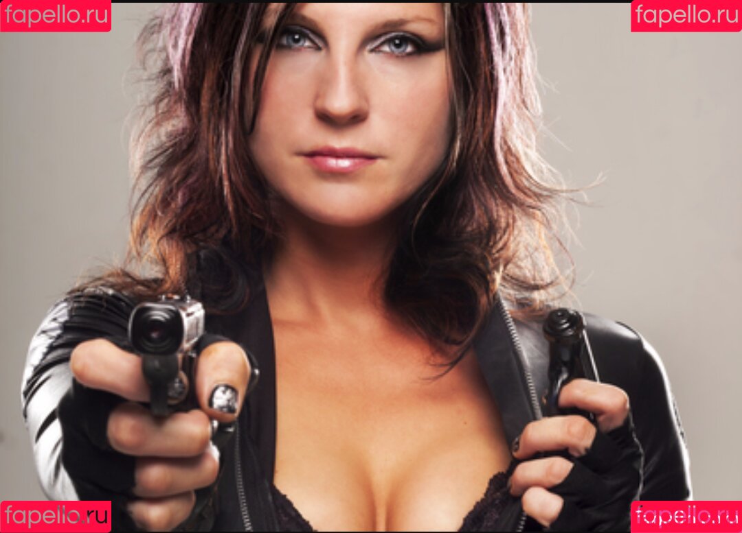 Leva Bates Onlyfans Photo Gallery 