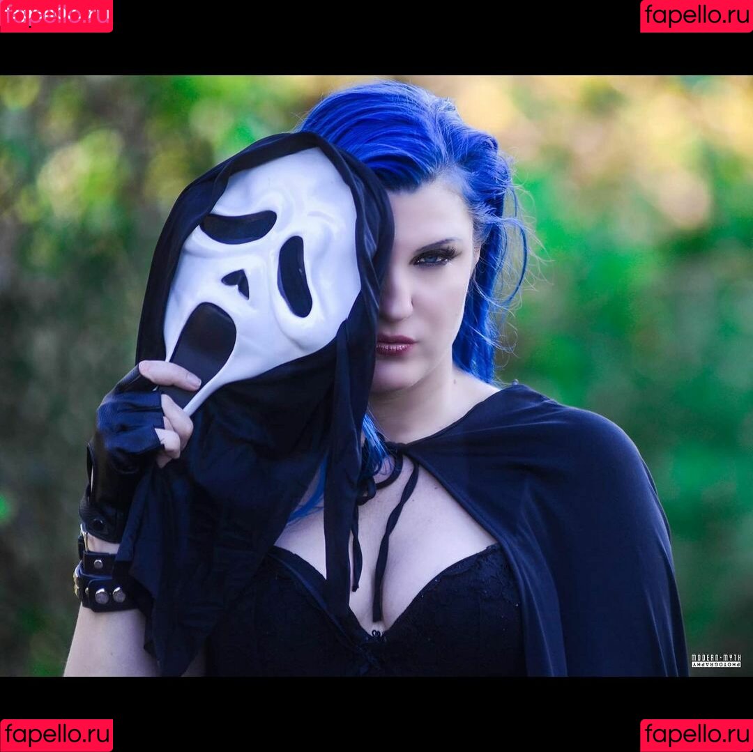 Leva Bates Onlyfans Photo Gallery 