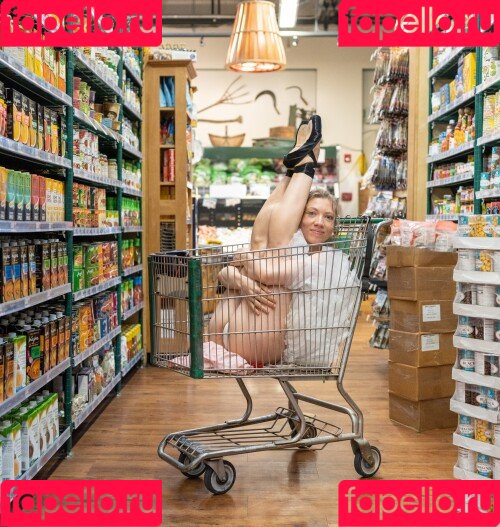 Poppyseed Onlyfans Photo Gallery 