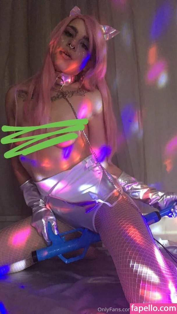 tinytemptress17 Onlyfans Photo Gallery 