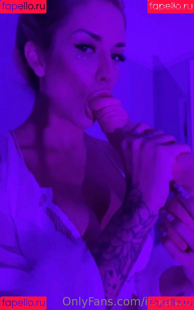 itssaraxo Onlyfans Photo Gallery 