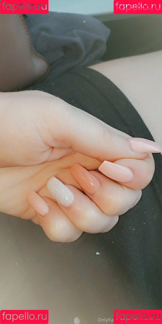 ashleygoldca Onlyfans Photo Gallery 