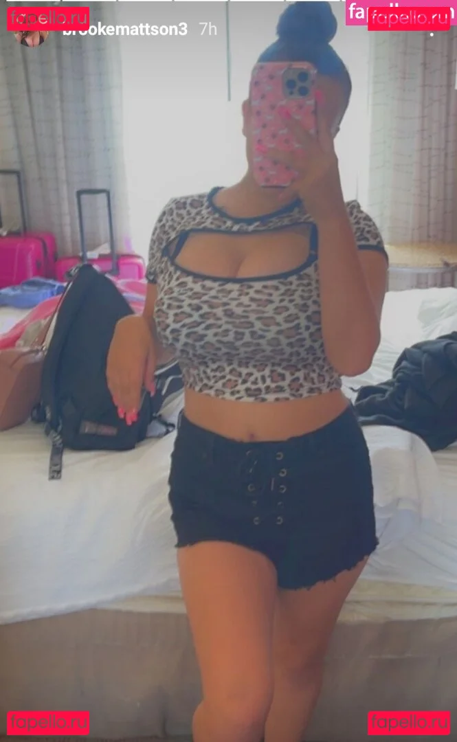 Brooke Mattson Onlyfans Photo Gallery 