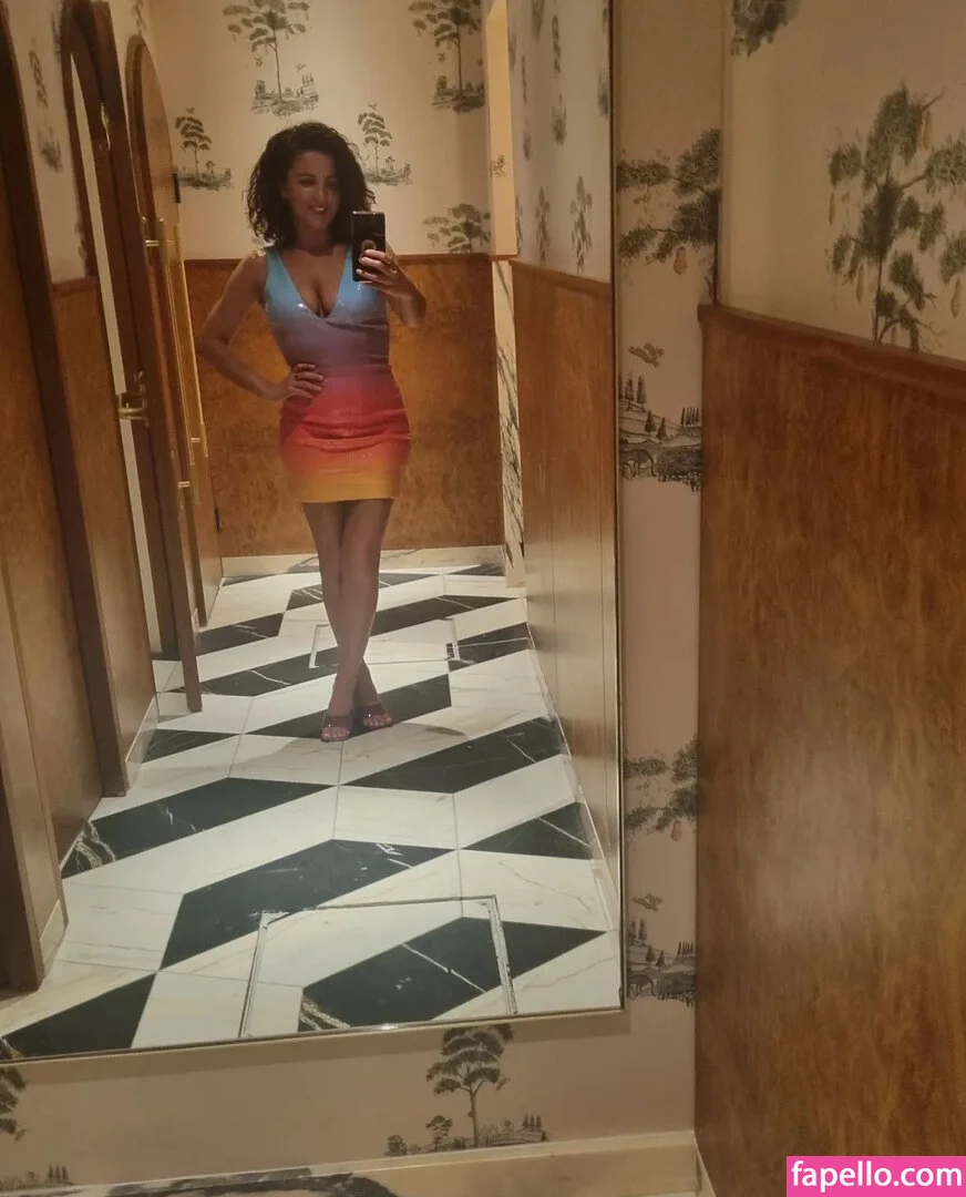 Jamie-Lee O'Donnell Onlyfans Photo Gallery 