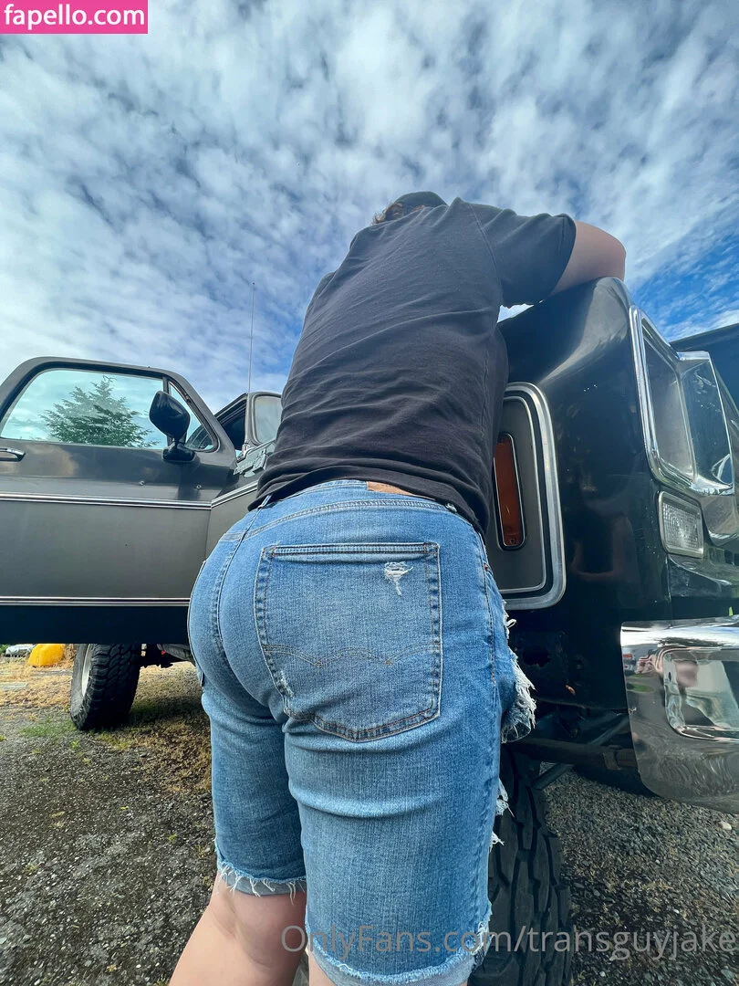 transguyjake Onlyfans Photo Gallery 