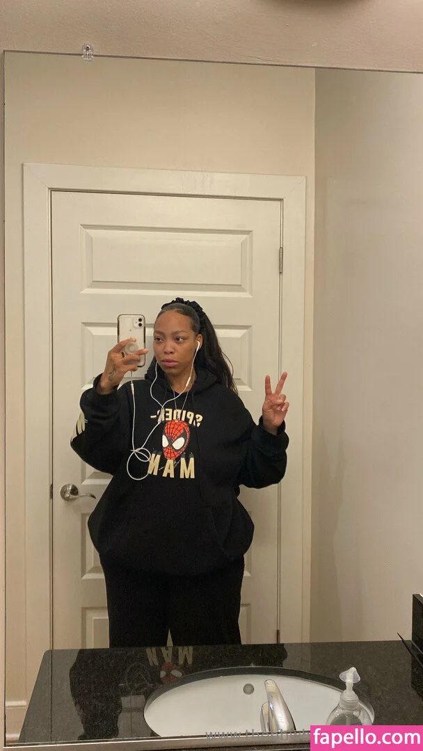 boujeebombshell Onlyfans Photo Gallery 