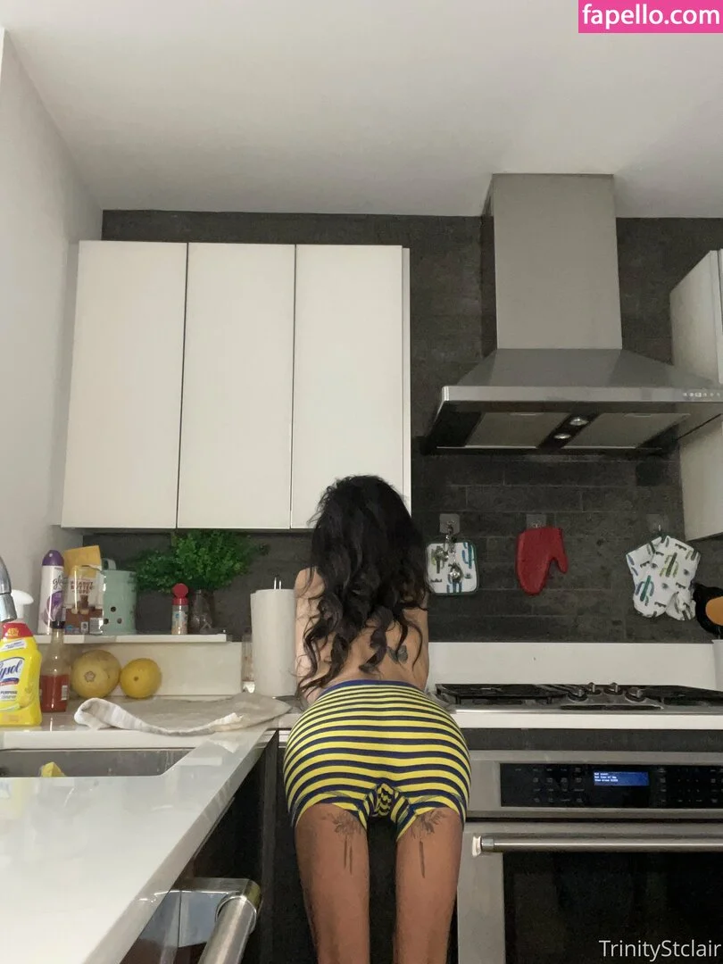 trinitystclair Onlyfans Photo Gallery 