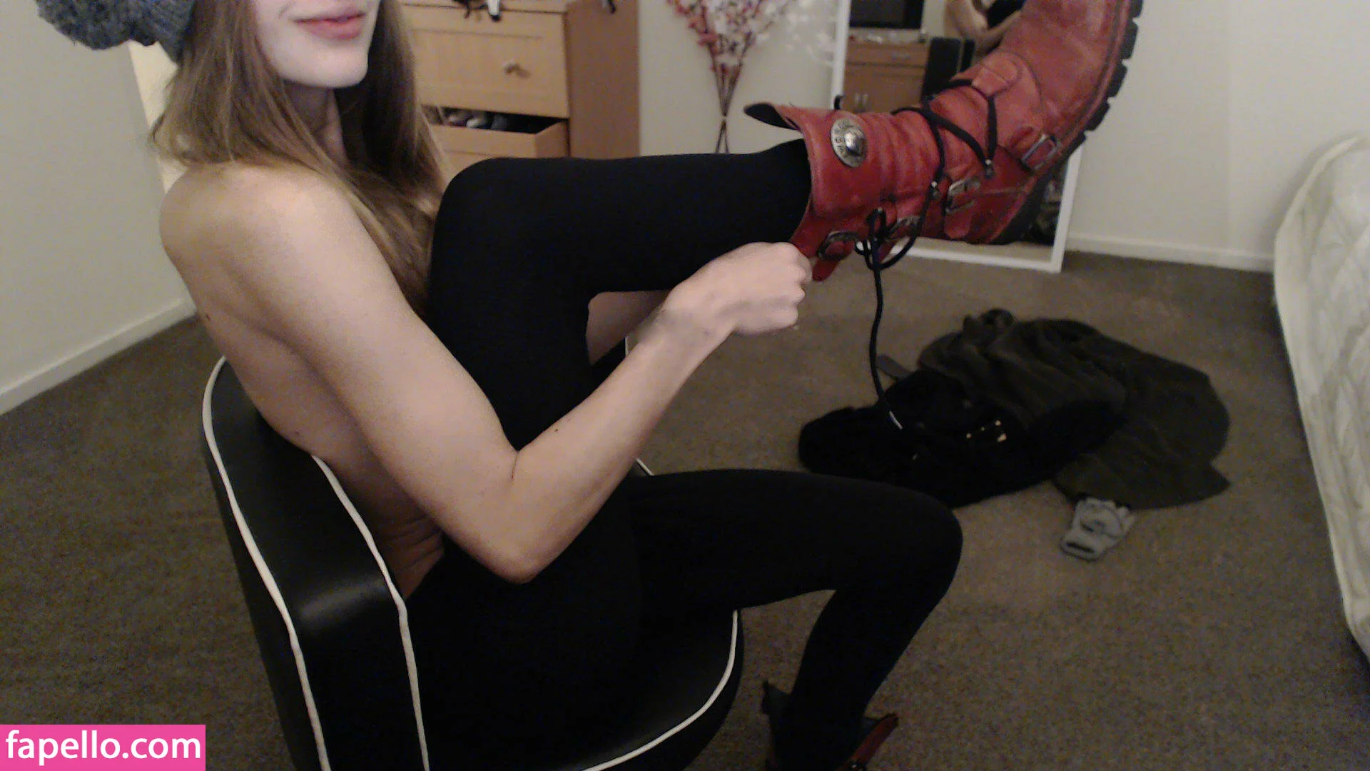 MissAlice Onlyfans Photo Gallery 