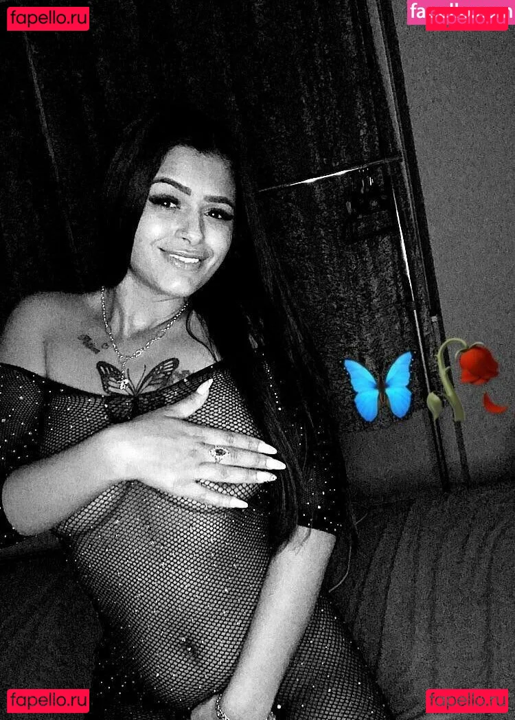 Berki Loretta Onlyfans Photo Gallery 