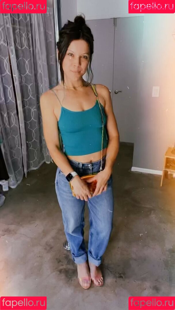 Kora Raw Onlyfans Photo Gallery 