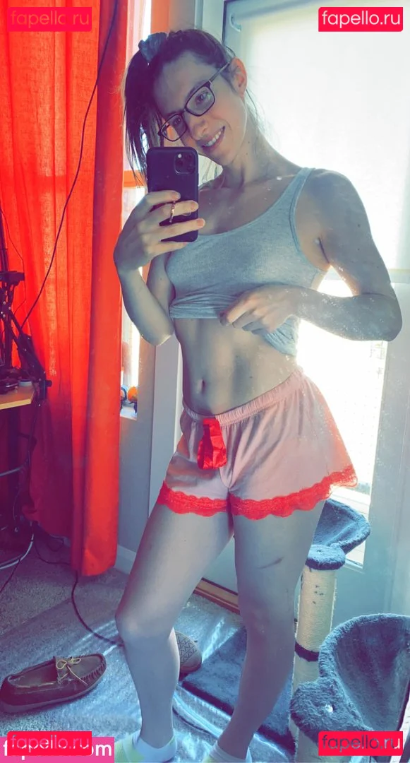 chlobella Onlyfans Photo Gallery 