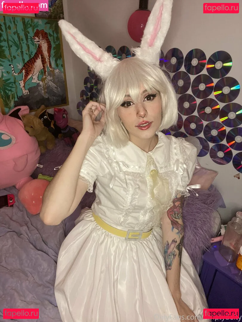 emptydeity Onlyfans Photo Gallery 