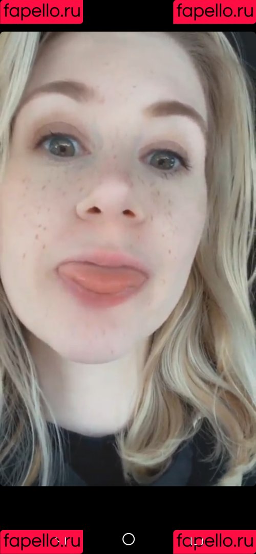 emmaontwitch Onlyfans Photo Gallery 