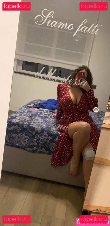 FromRomeToNaples Onlyfans Photo Gallery 