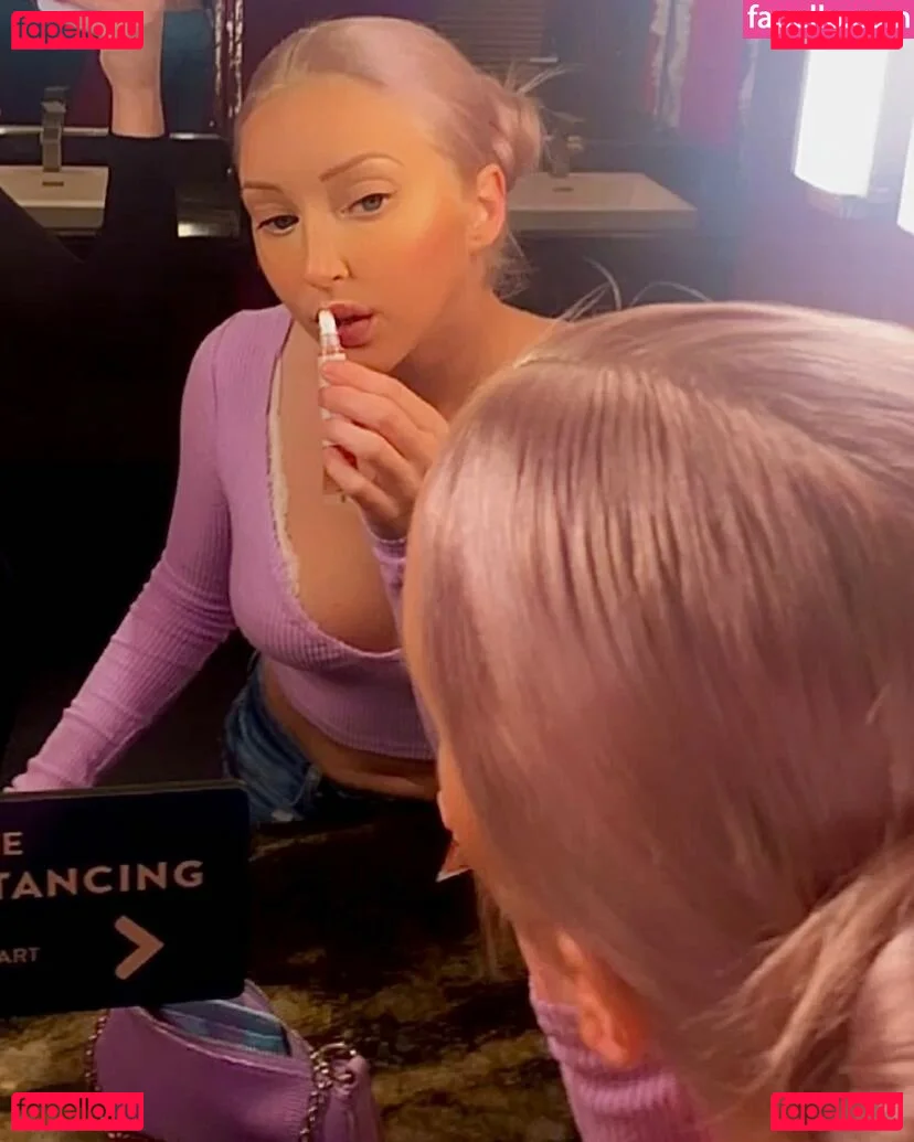 Preroll Princess Onlyfans Photo Gallery 