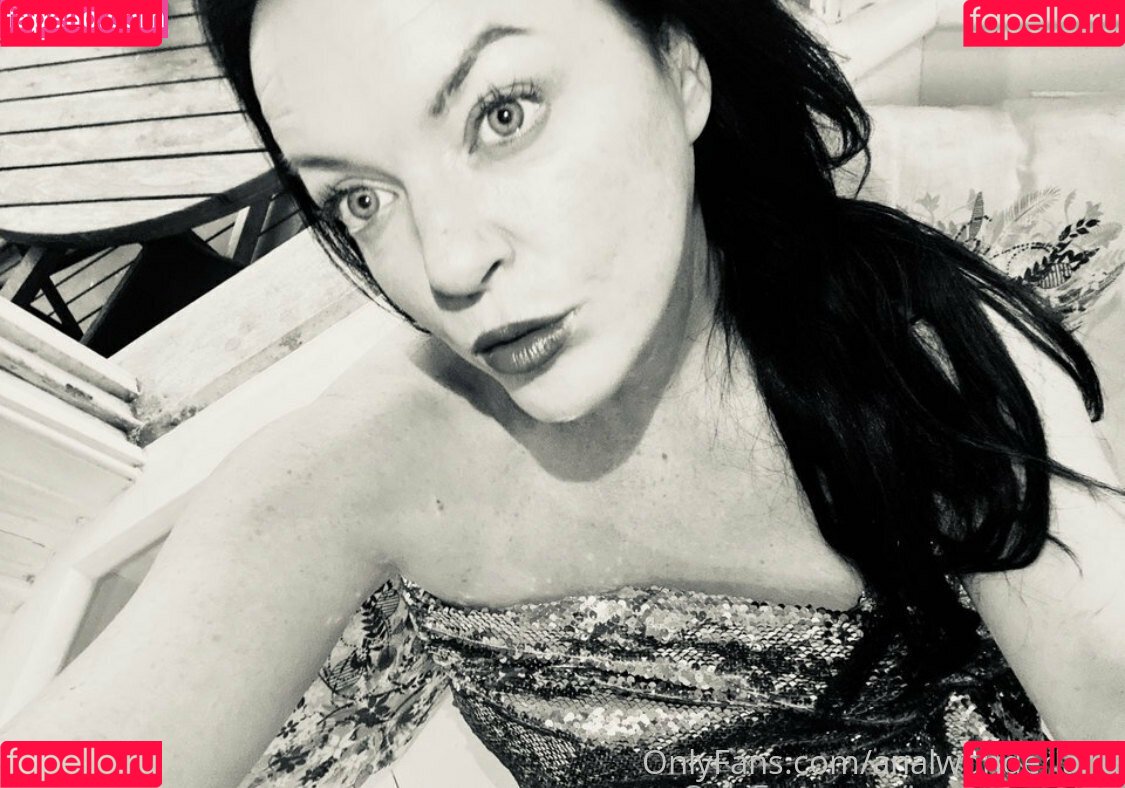 anelwonderland Onlyfans Photo Gallery 