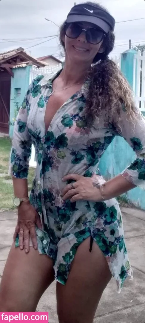 Soninha Coroa Onlyfans Photo Gallery 