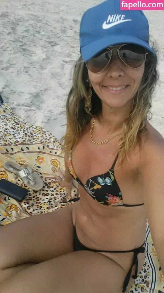 Soninha Coroa Onlyfans Photo Gallery 