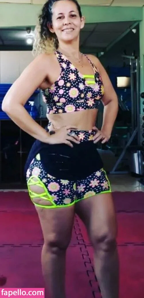 Soninha Coroa Onlyfans Photo Gallery 