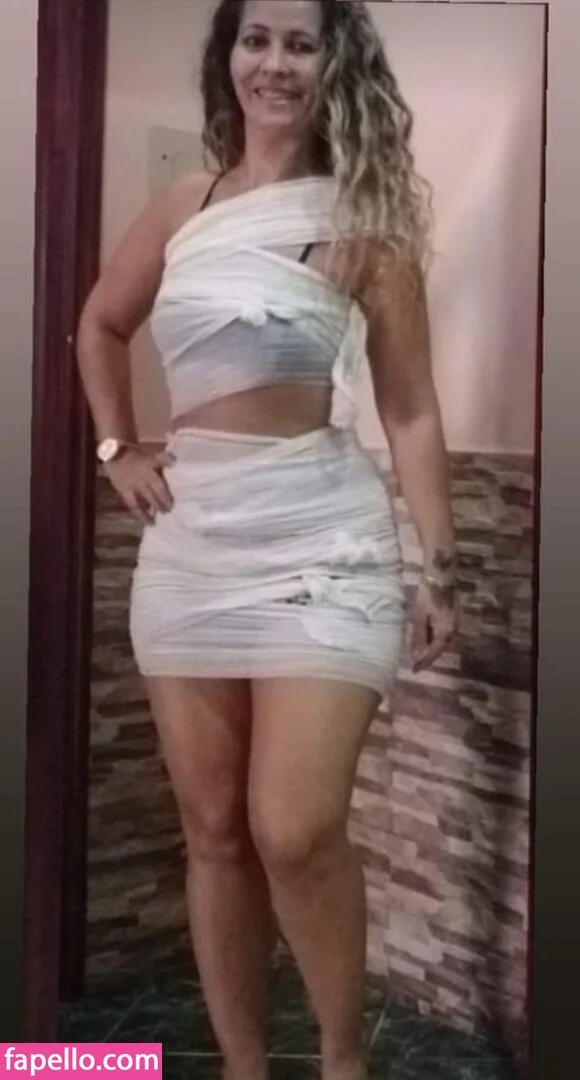 Soninha Coroa Onlyfans Photo Gallery 