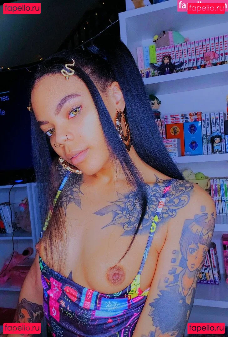 Cateyesenpaii Onlyfans Photo Gallery 