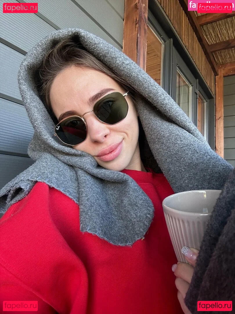 lili_babe Onlyfans Photo Gallery 