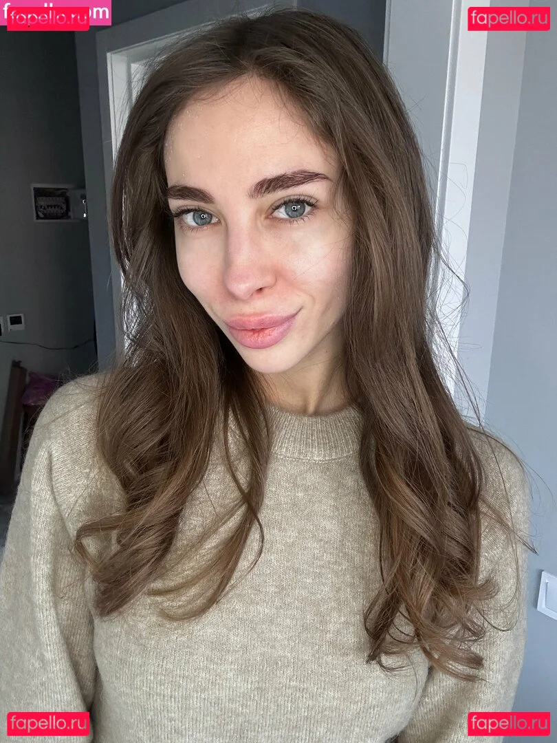 lili_babe Onlyfans Photo Gallery 