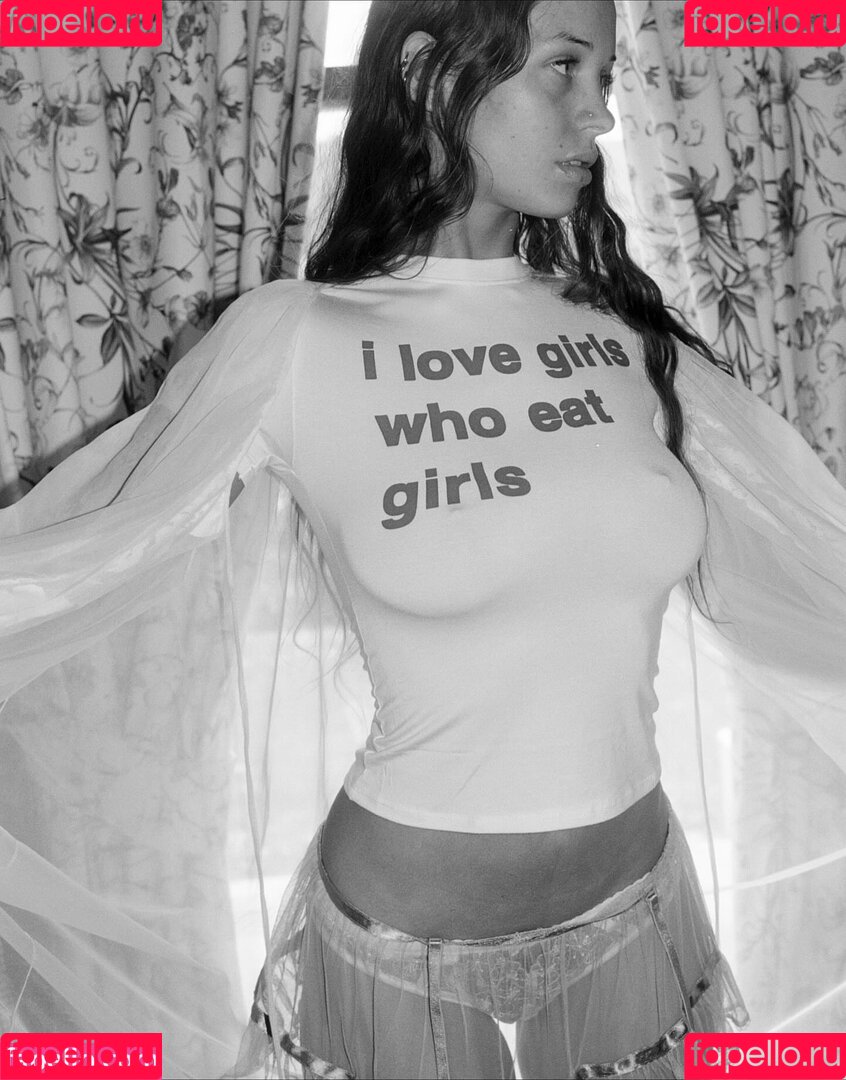 Maddii Sutton Onlyfans Photo Gallery 