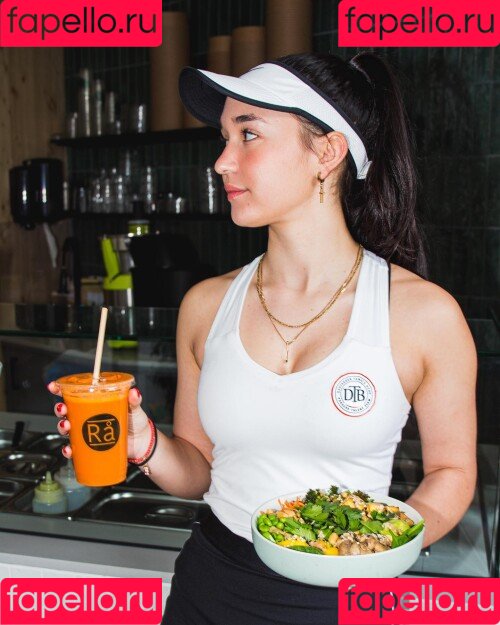 Eva Lys Onlyfans Photo Gallery 