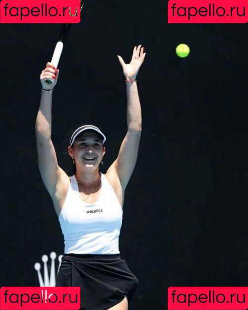 Eva Lys Onlyfans Photo Gallery 