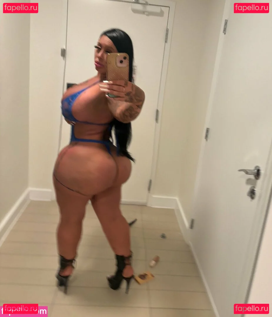 mssnewbooty Onlyfans Photo Gallery 