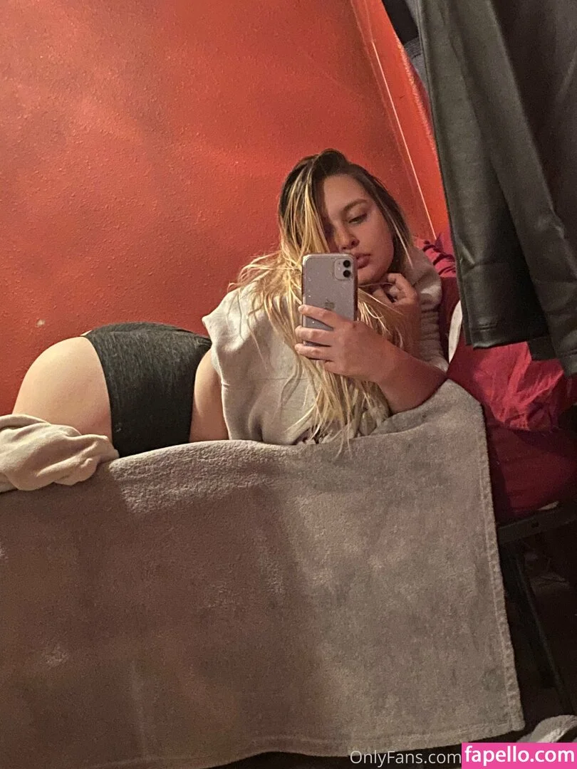 simplystoned Onlyfans Photo Gallery 