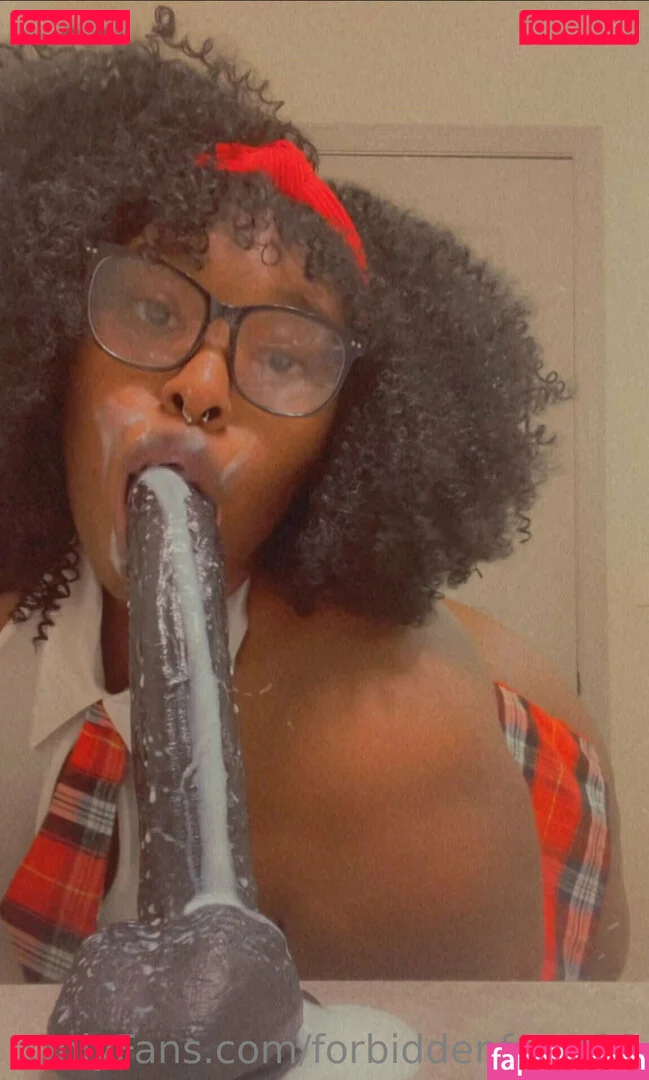 forbiddenfruyt23 Onlyfans Photo Gallery 