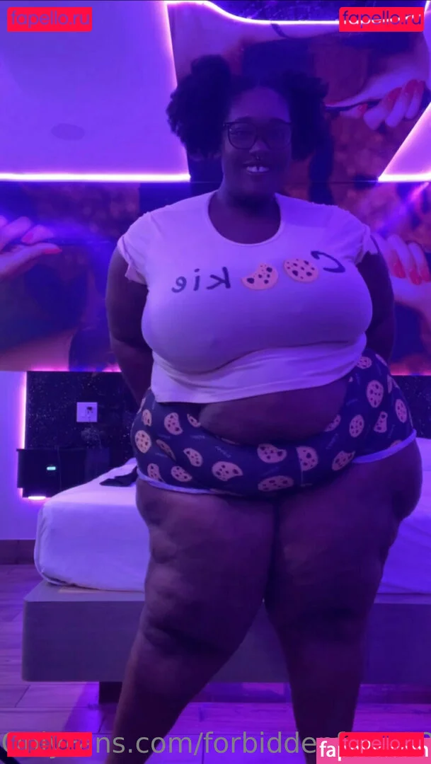 forbiddenfruyt23 Onlyfans Photo Gallery 