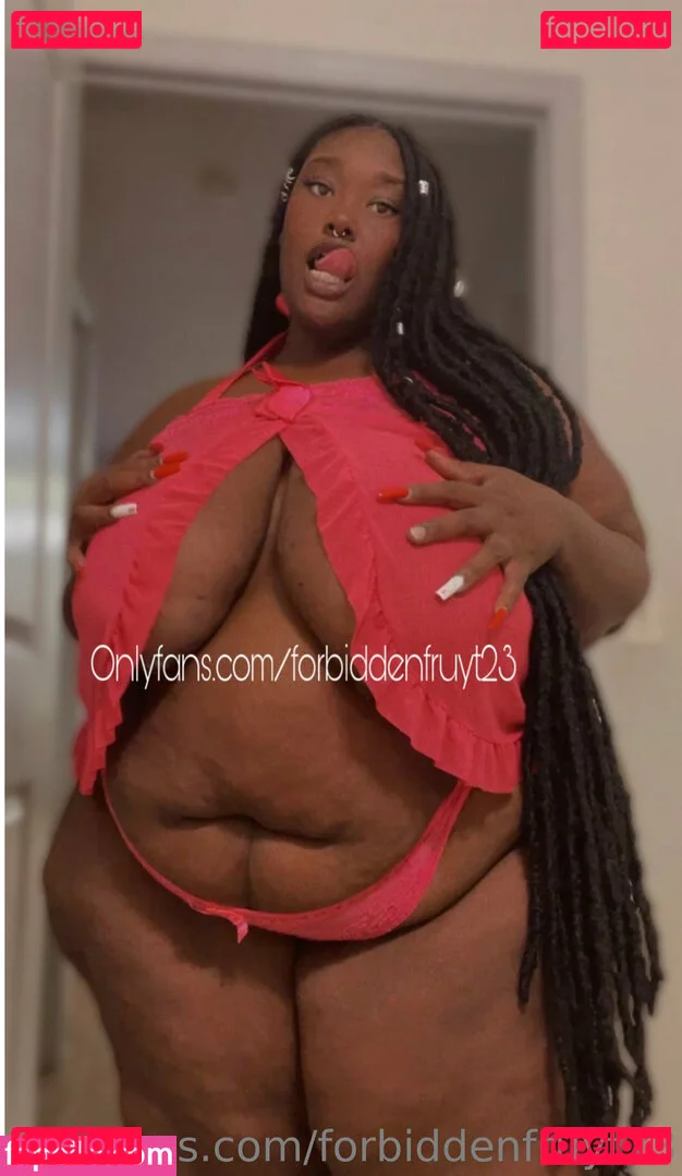 forbiddenfruyt23 Onlyfans Photo Gallery 