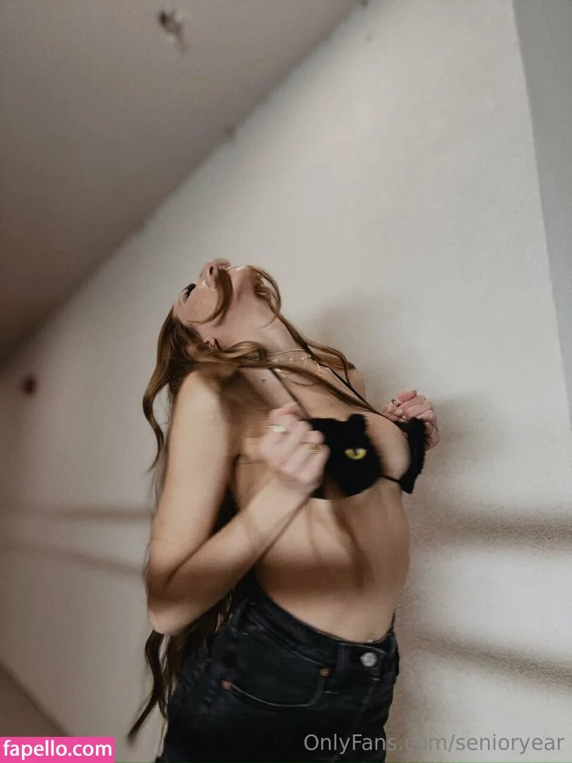 senioryear Onlyfans Photo Gallery 