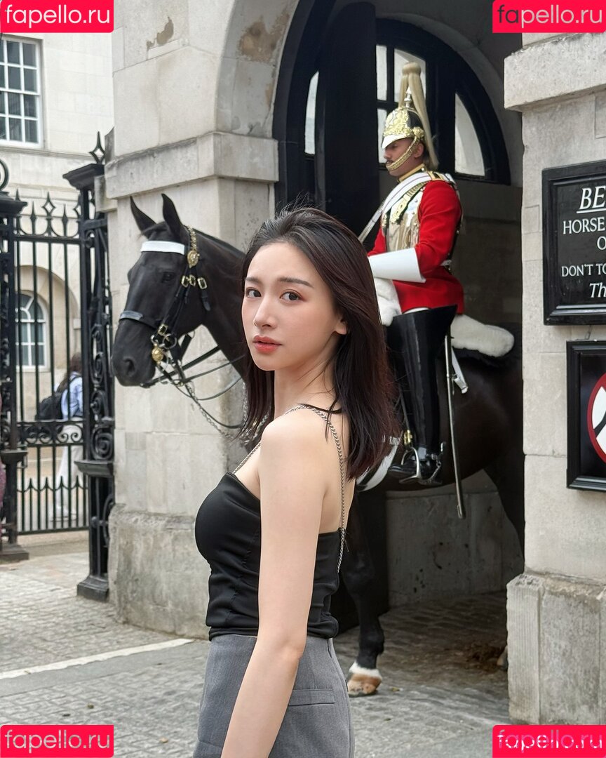 映雪Inshy Onlyfans Photo Gallery 