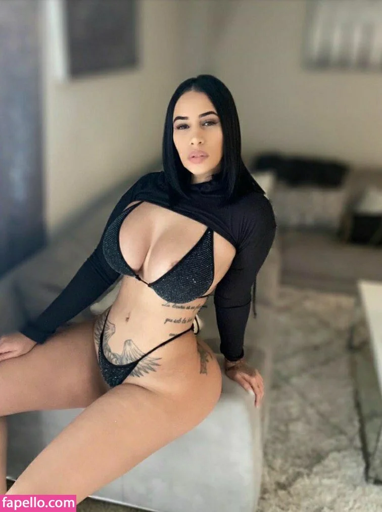 Dartya Sanchez Onlyfans Photo Gallery 