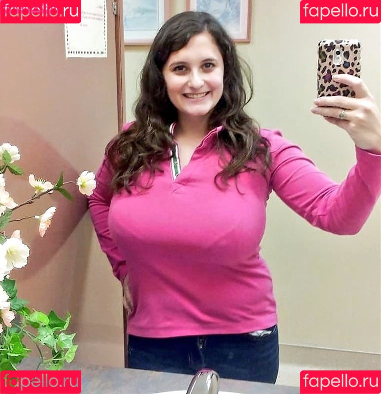 Avery Milla Onlyfans Photo Gallery 