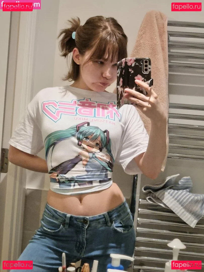 HappyLikeAwall Onlyfans Photo Gallery 