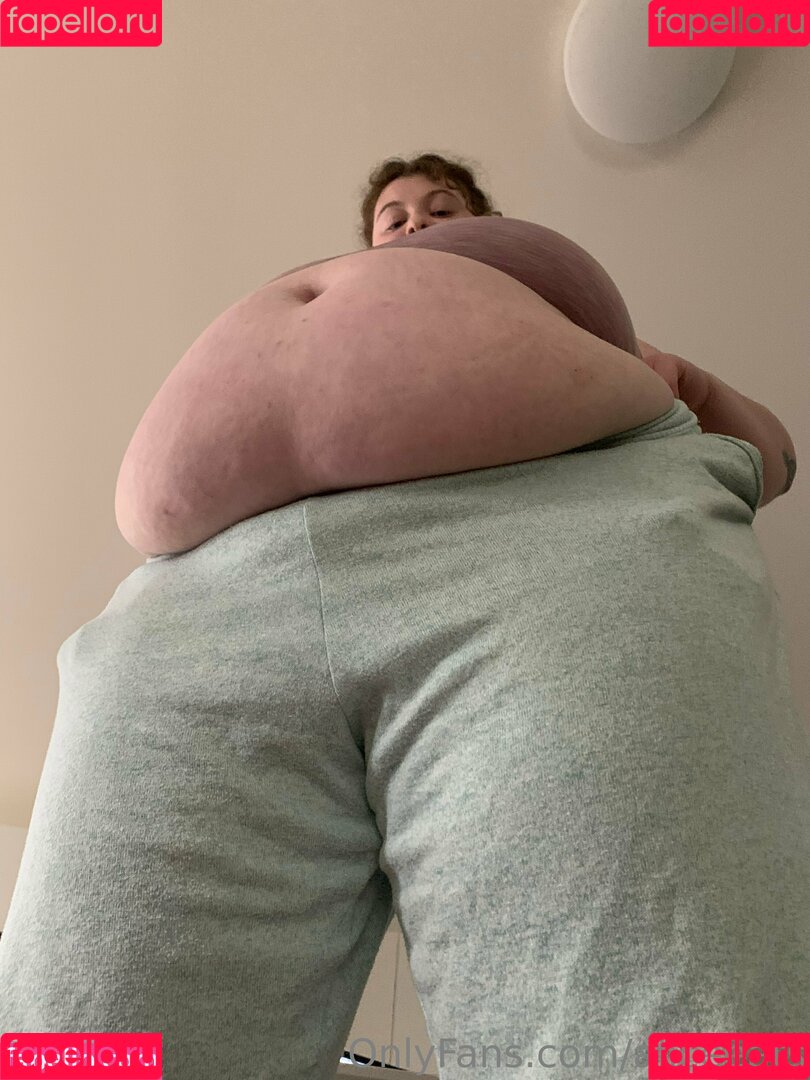 aliceeats Onlyfans Photo Gallery 