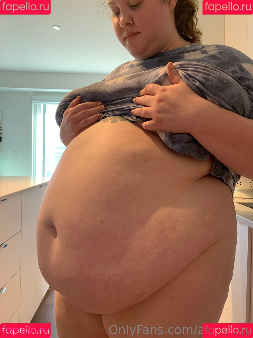 aliceeats Onlyfans Photo Gallery 