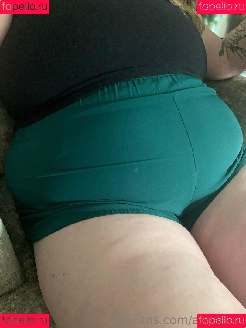 aliceeats Onlyfans Photo Gallery 