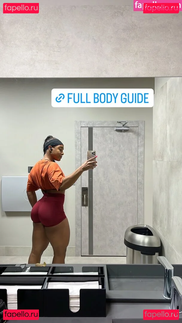 aaaaayevuh Onlyfans Photo Gallery 