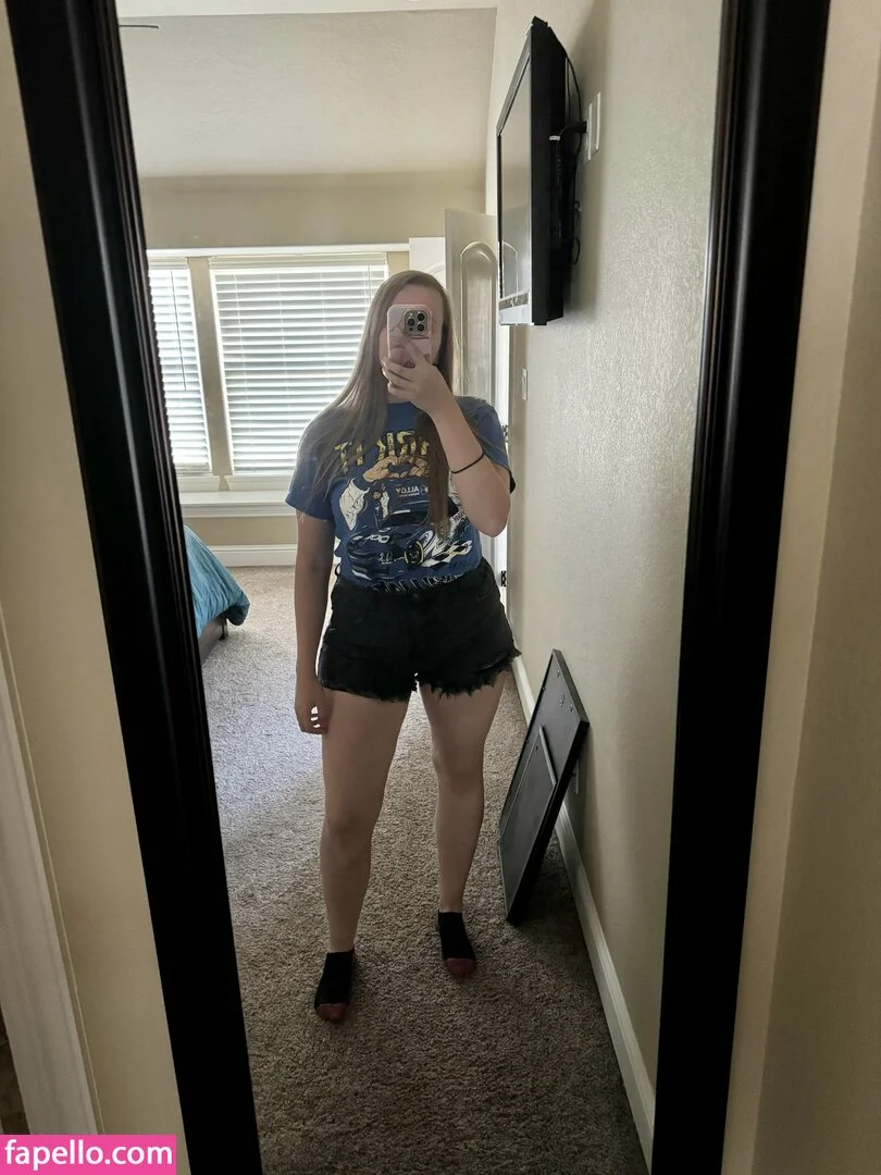 Alanis King Onlyfans Photo Gallery 