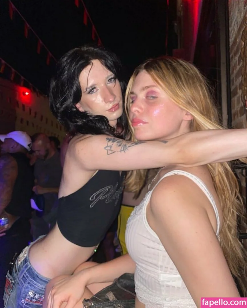 Cherry Darling Onlyfans Photo Gallery 