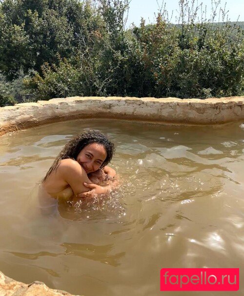 Curlysara Onlyfans Photo Gallery 