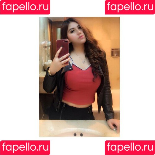 Renna Dyana Onlyfans Photo Gallery 